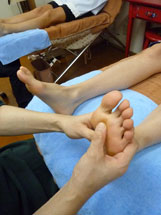 フットケアの施術風景